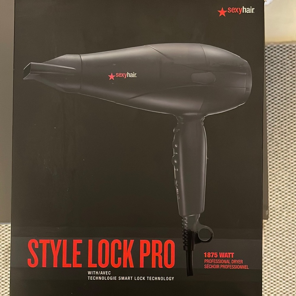Sexy hair blow dryer brand new 1875 watt